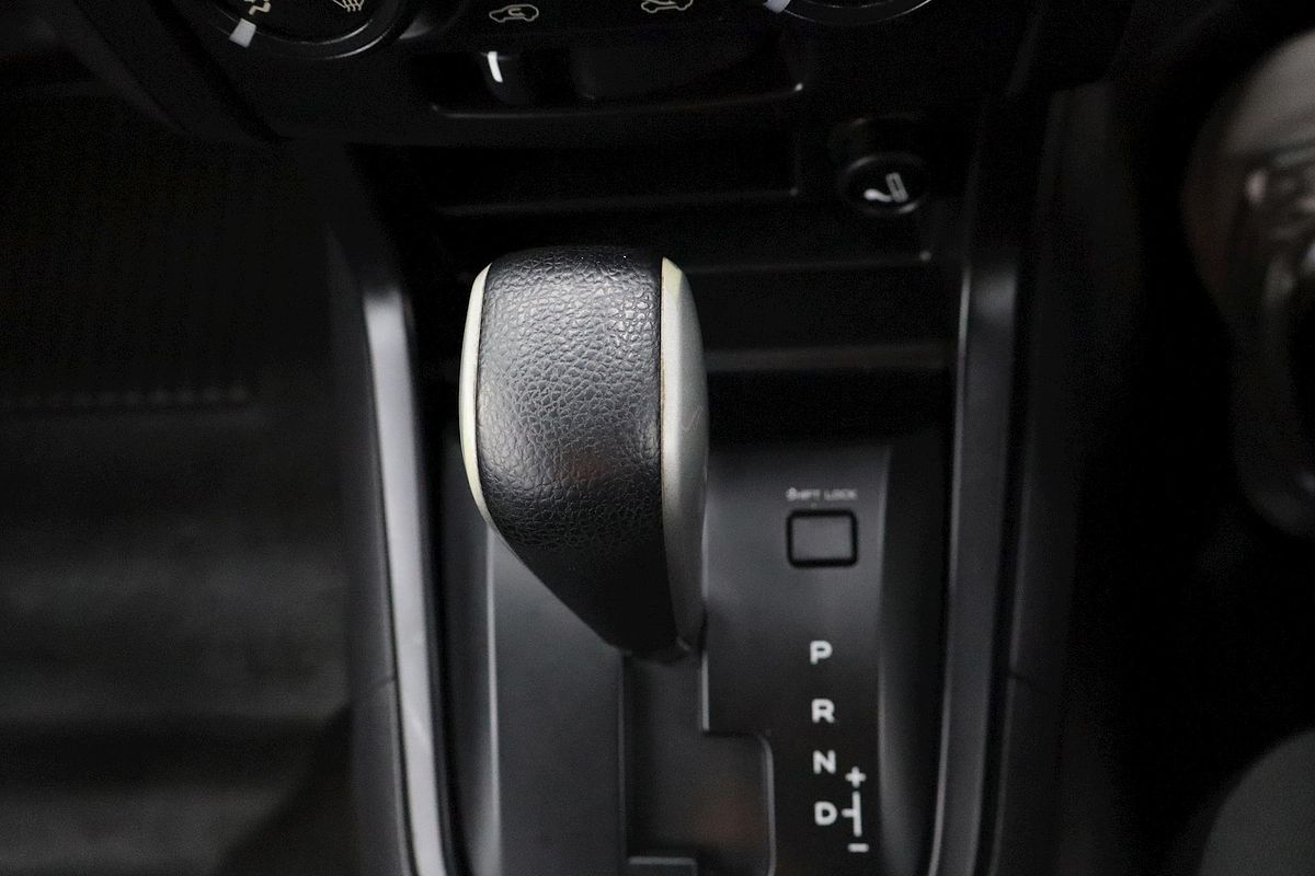 2013 Isuzu D-MAX SX High Ride Rear Wheel Drive