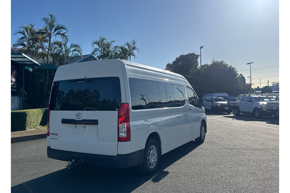 2019 Toyota Hiace Commuter GDH322R