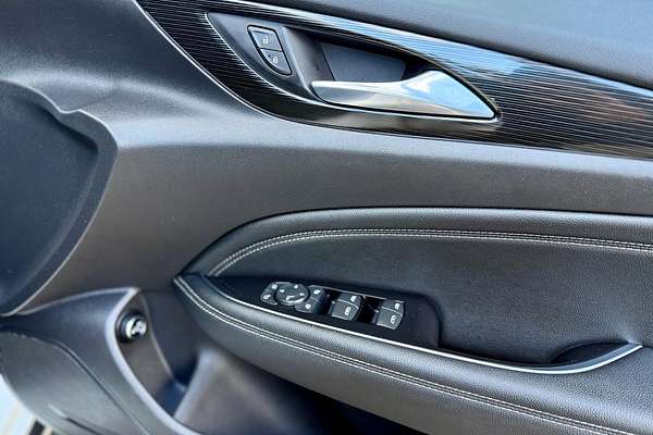 2019 Holden Calais ZB