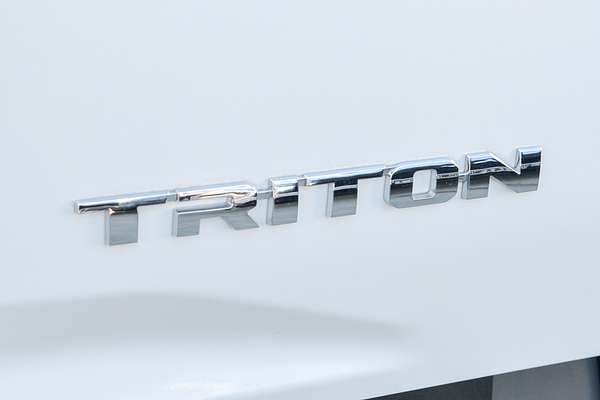 2024 Mitsubishi Triton GLS MV 4X4