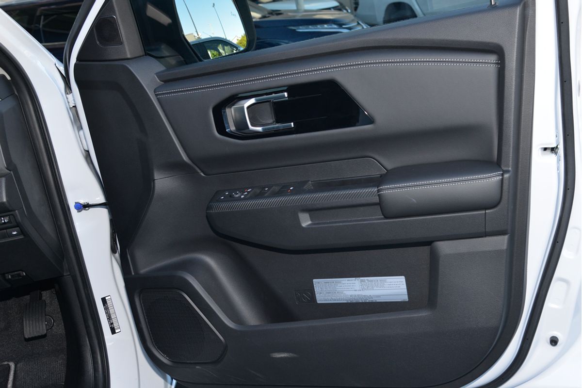 2024 Mitsubishi Triton GLS MV 4X4