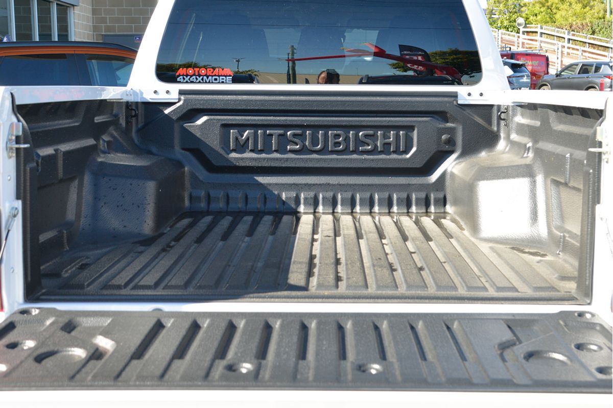 2024 Mitsubishi Triton GLS MV 4X4