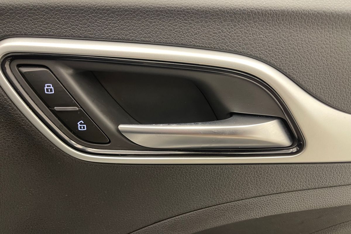 2023 MG ZS Excite AZS1