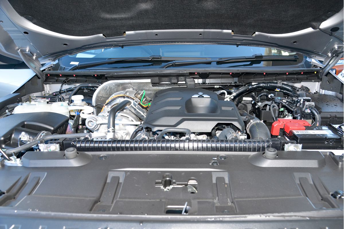 2024 Mitsubishi Triton GLX+ MV 4X4