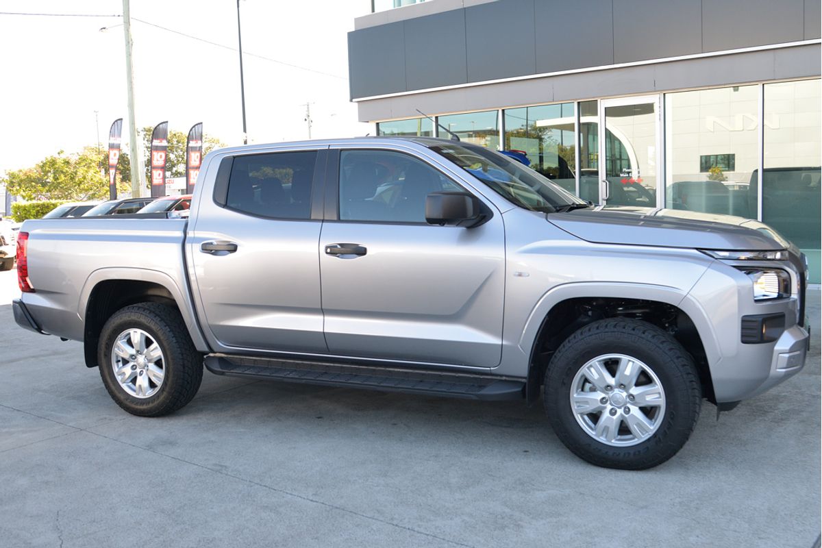 2024 Mitsubishi Triton GLX+ MV 4X4