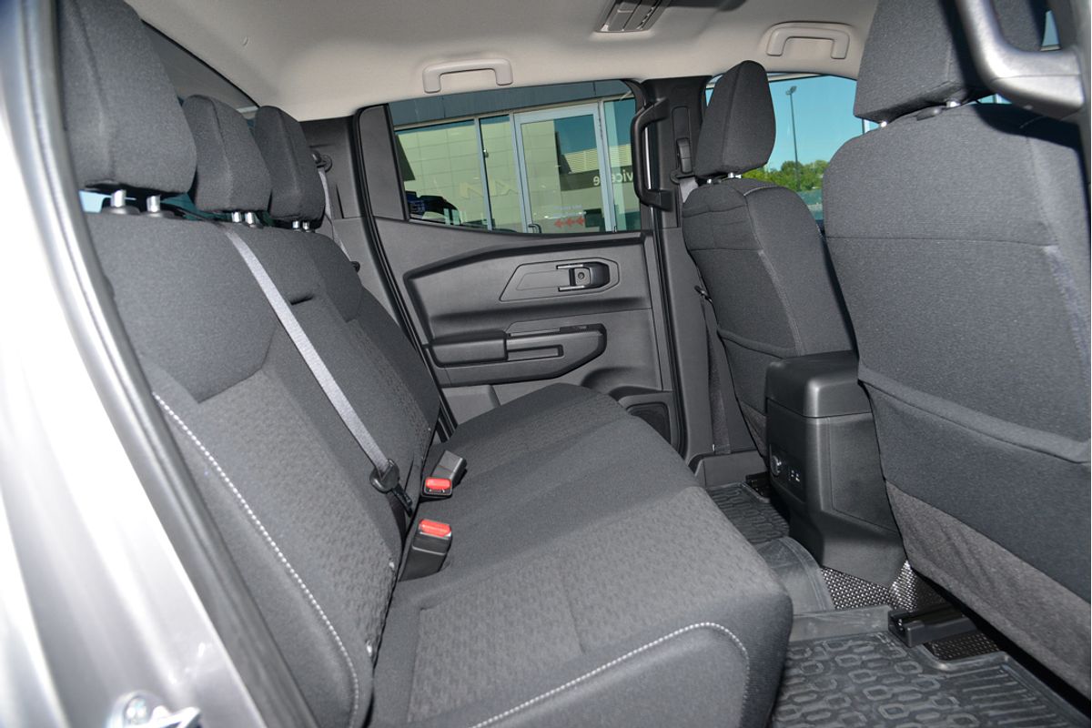 2024 Mitsubishi Triton GLX+ MV 4X4