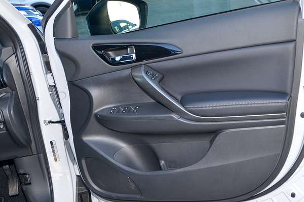 2024 Mitsubishi Eclipse Cross Black Edition YB