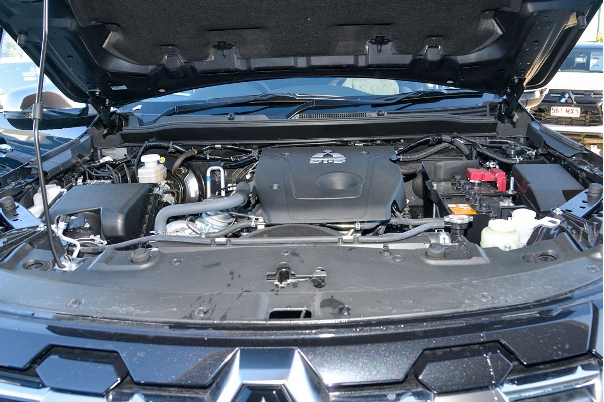2024 Mitsubishi Pajero Sport GLS QG