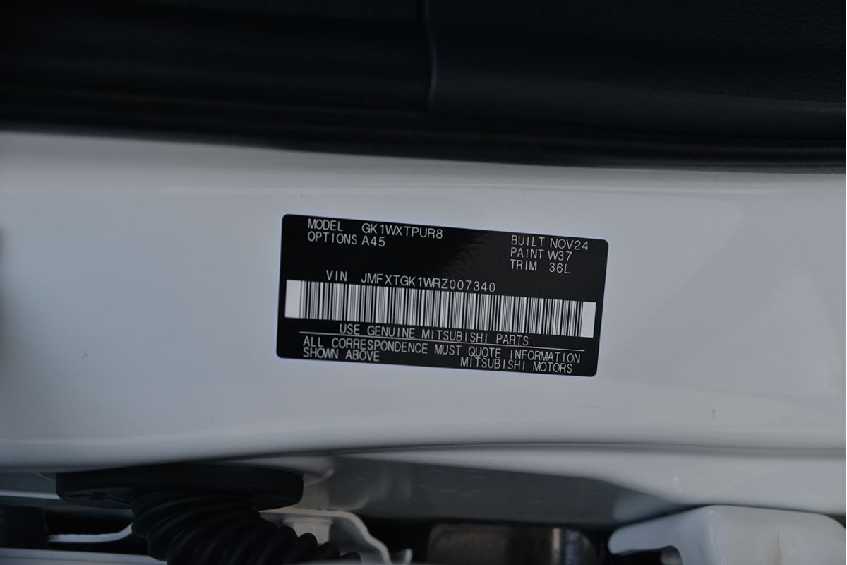 2024 Mitsubishi Eclipse Cross Exceed YB