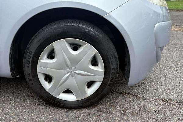 2007 Mitsubishi Colt LS RG