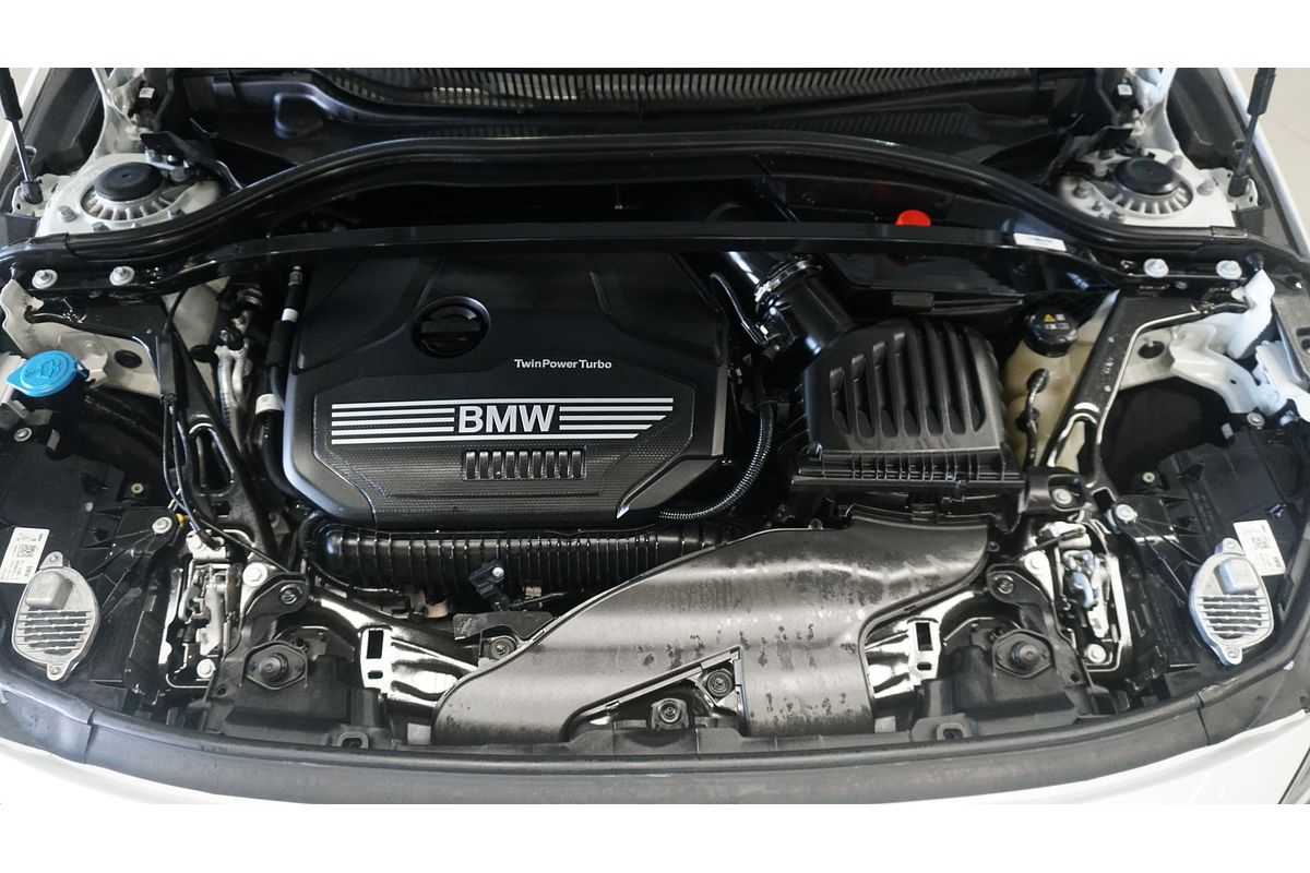2022 BMW 2 Series 220i M Sport F44