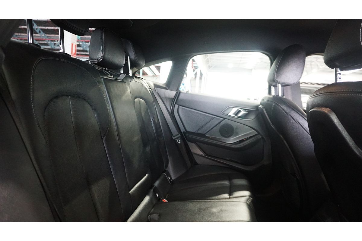 2022 BMW 2 Series 218i M Sport F44