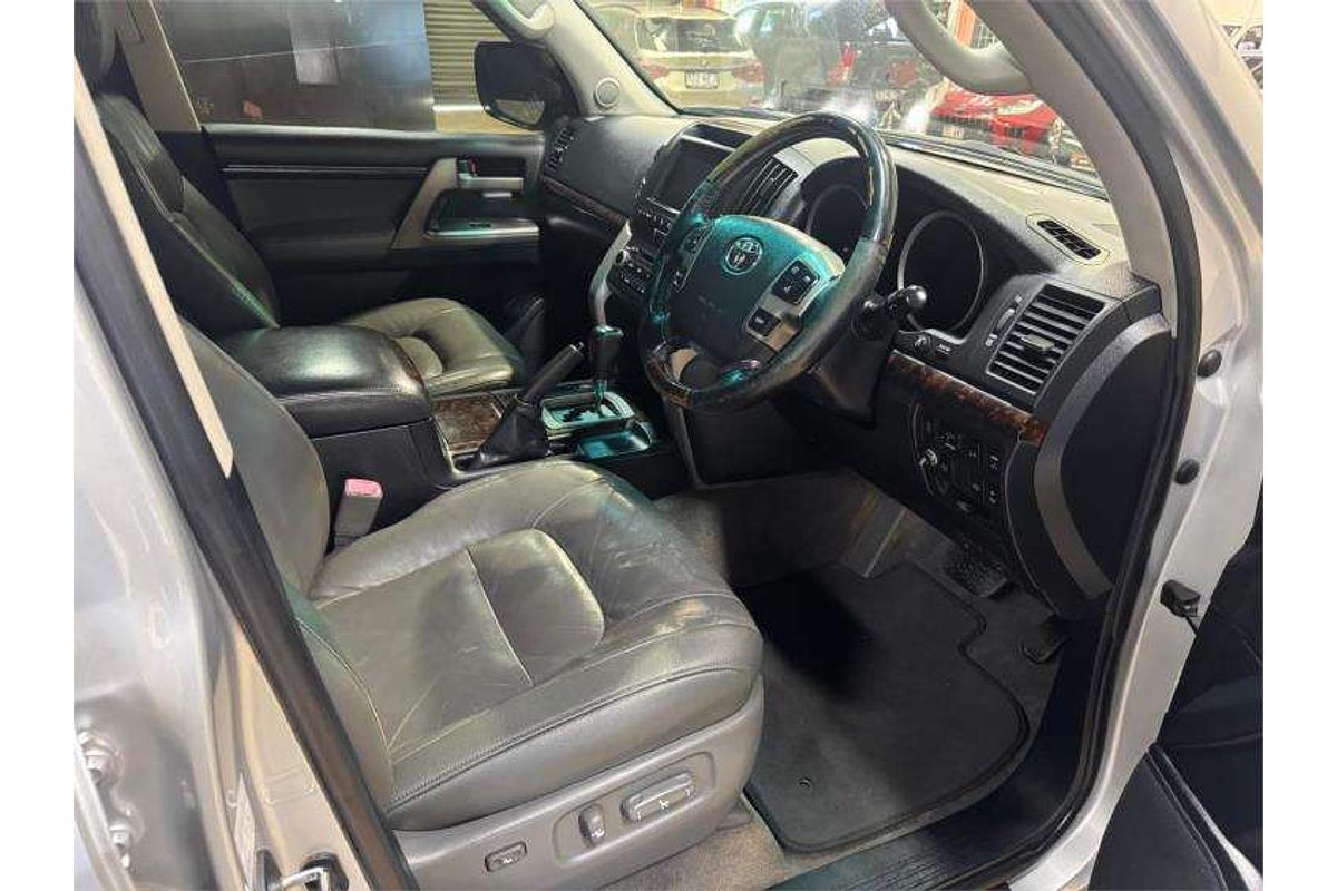 2007 Toyota Landcruiser Sahara HDJ100R