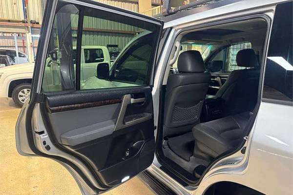 2007 Toyota Landcruiser Sahara HDJ100R