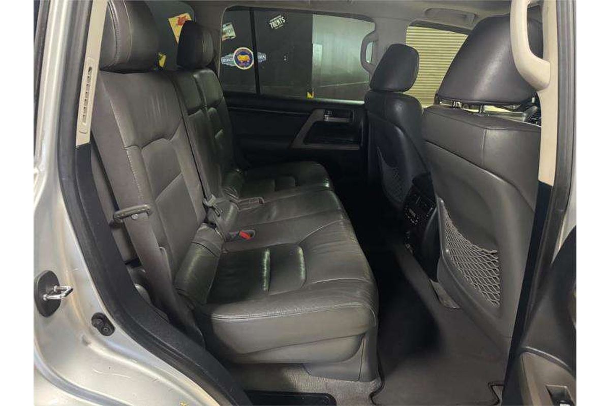 2007 Toyota Landcruiser Sahara HDJ100R