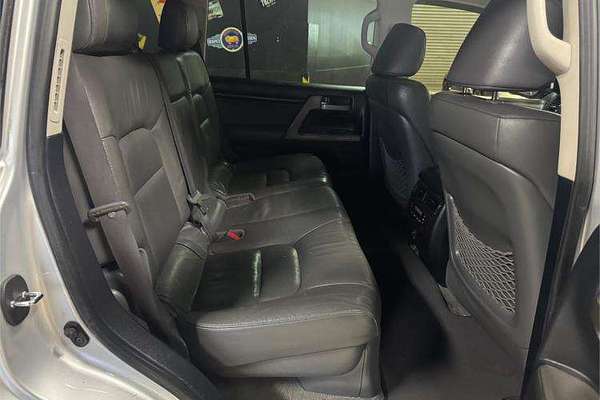 2007 Toyota Landcruiser Sahara HDJ100R