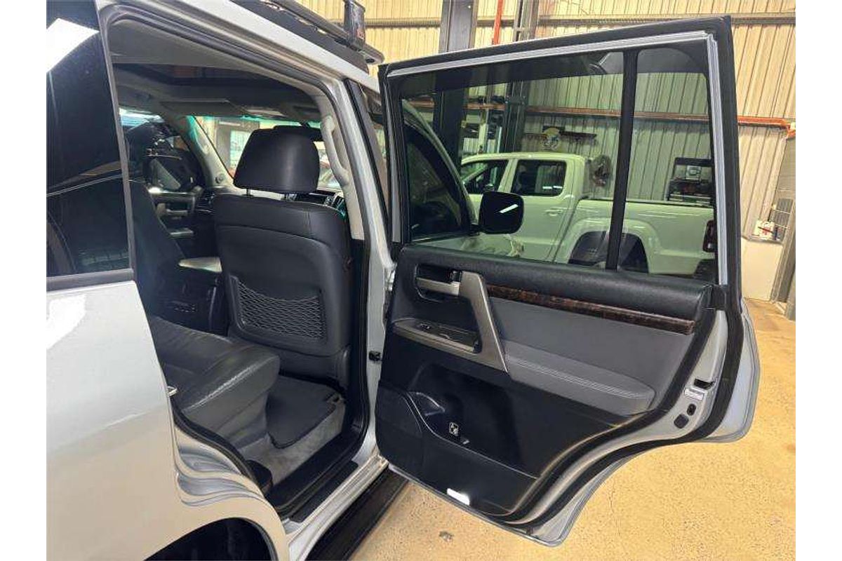 2007 Toyota Landcruiser Sahara HDJ100R