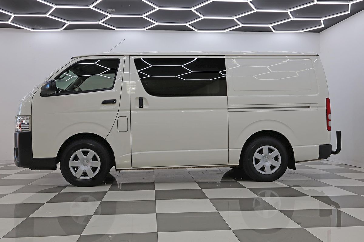 2015 Toyota Hiace KDH201R LWB
