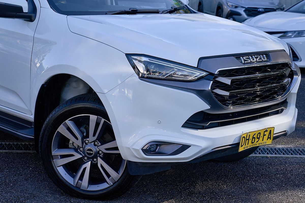 2023 Isuzu MU-X LS-T