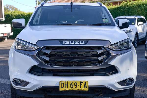 2023 Isuzu MU-X LS-T