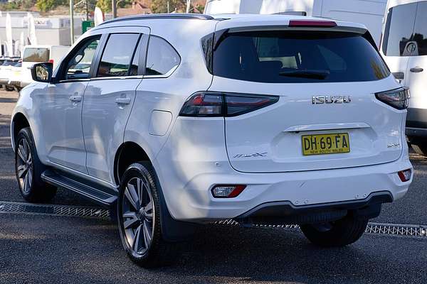 2023 Isuzu MU-X LS-T