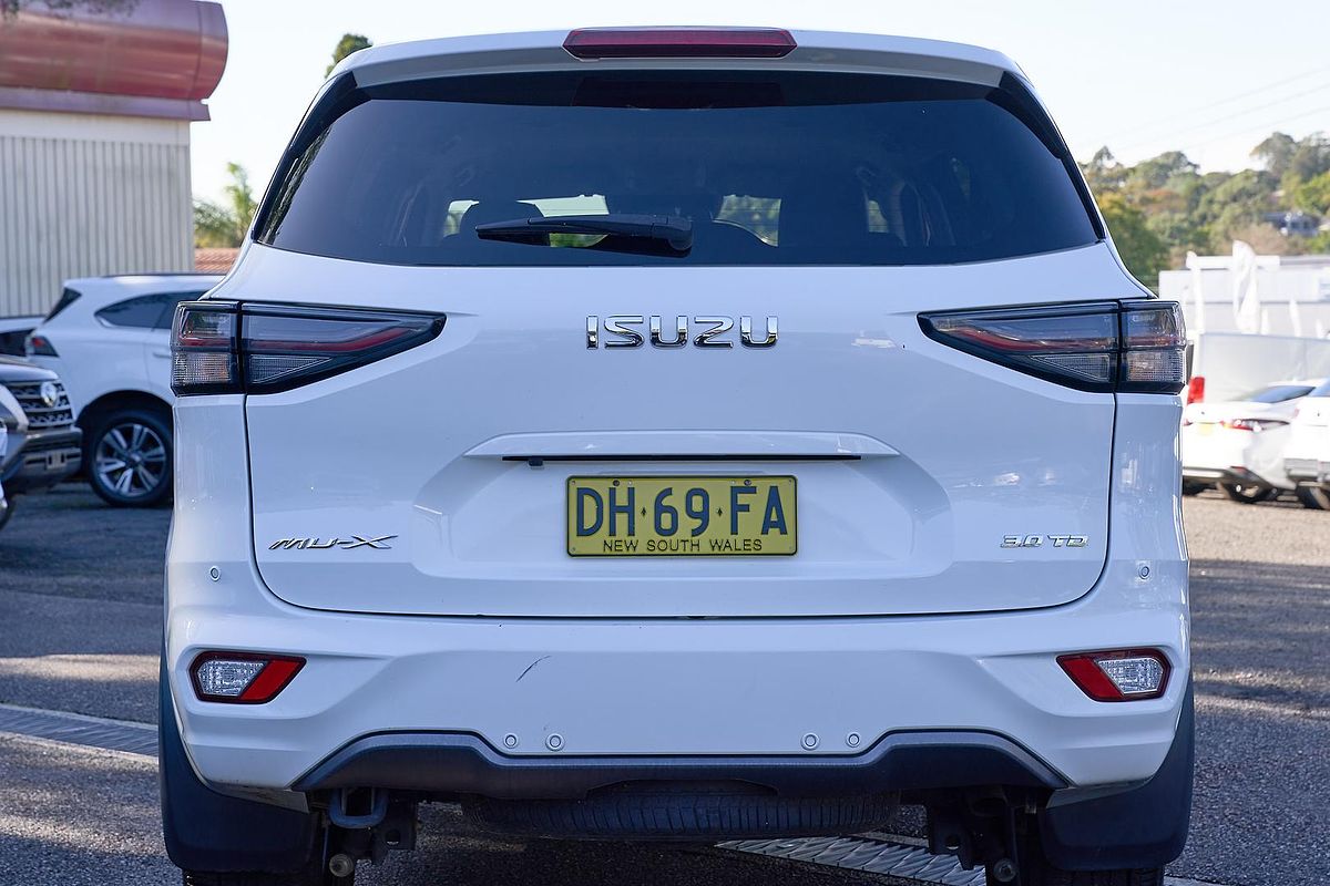 2023 Isuzu MU-X LS-T