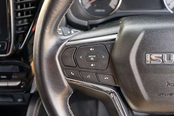 2023 Isuzu MU-X LS-T