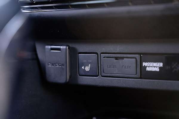 2023 Isuzu MU-X LS-T
