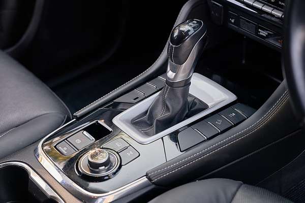 2023 Isuzu MU-X LS-T