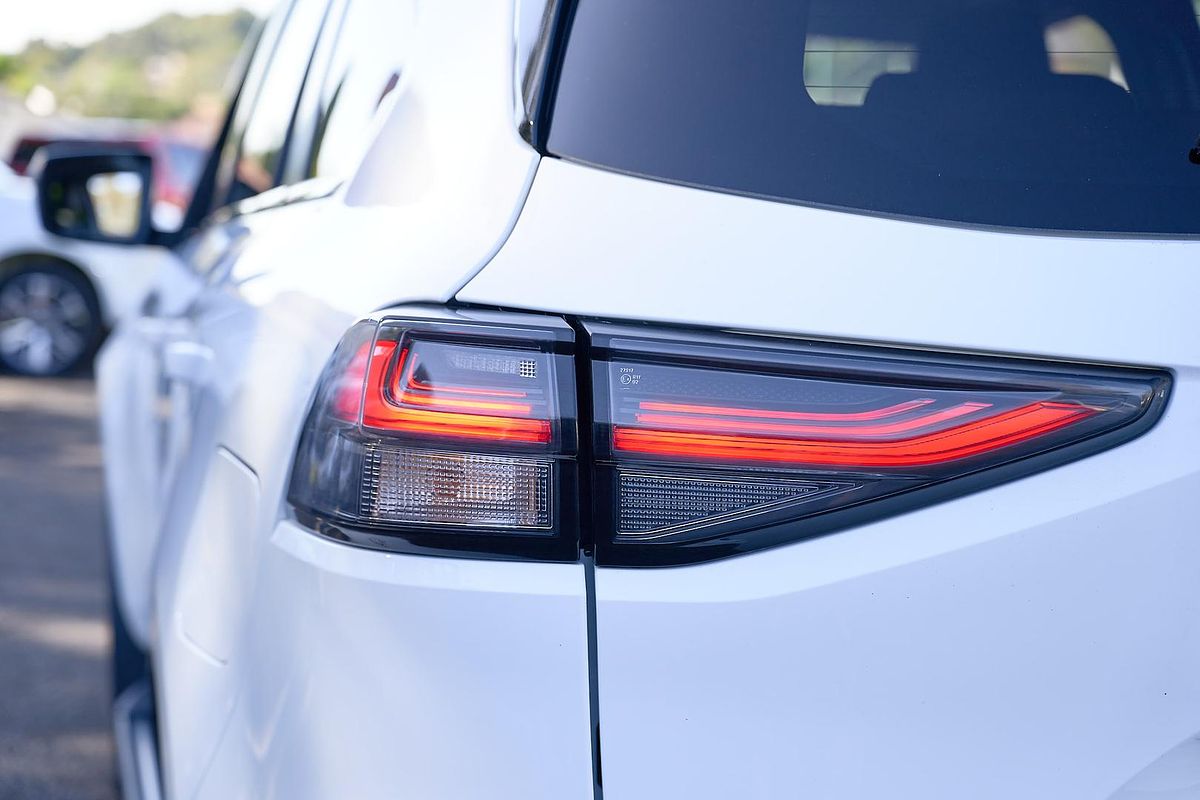 2023 Isuzu MU-X LS-T