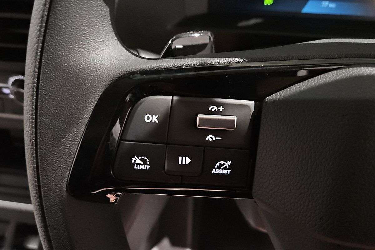 2025 Peugeot Expert Pro K0