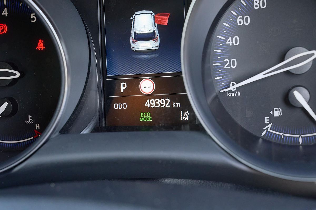 2023 Toyota C-HR GXL NGX10R