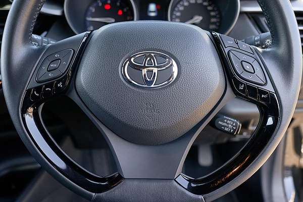 2023 Toyota C-HR GXL NGX10R