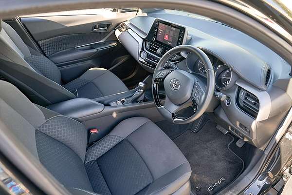 2023 Toyota C-HR GXL NGX10R