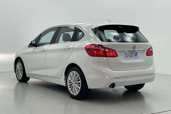 2015 BMW 2 Series 218i Sport Line F45