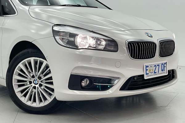 2015 BMW 2 Series 218i Sport Line F45