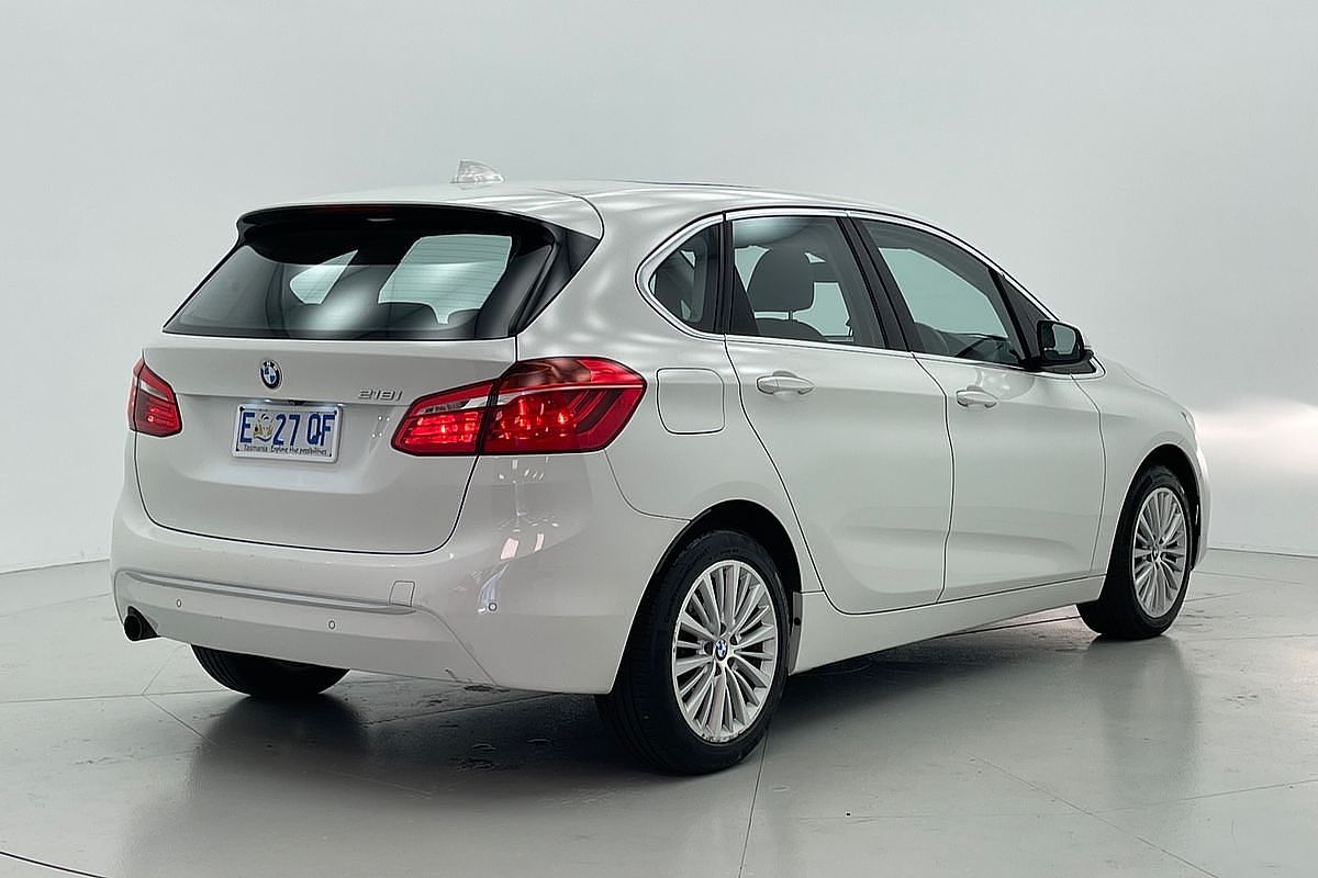 2015 BMW 2 Series 218i Sport Line F45