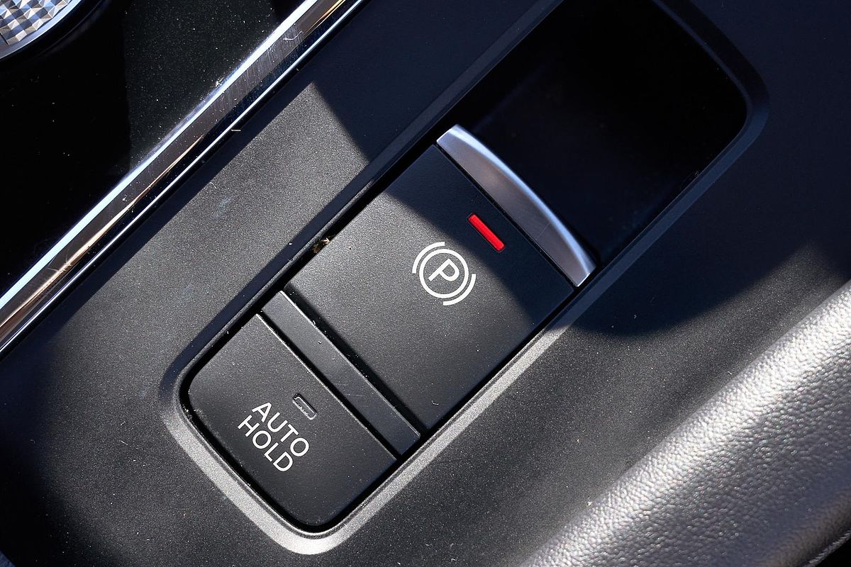 2024 Mitsubishi Outlander LS ZM