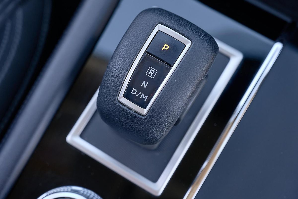 2023 Mitsubishi Outlander ES ZM