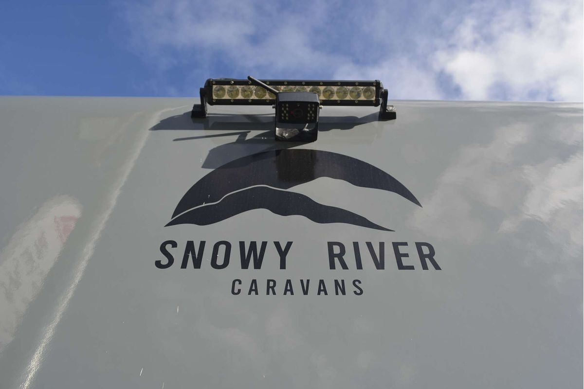 2025 Snowy River SRT18F 2 Bunks MY24