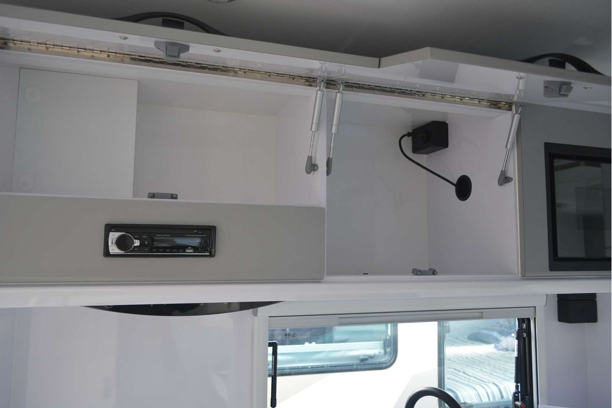 2025 Snowy River SRT18F 2 Bunks MY24