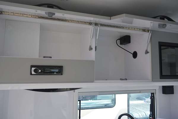 2025 Snowy River SRT18F 2 Bunks MY24