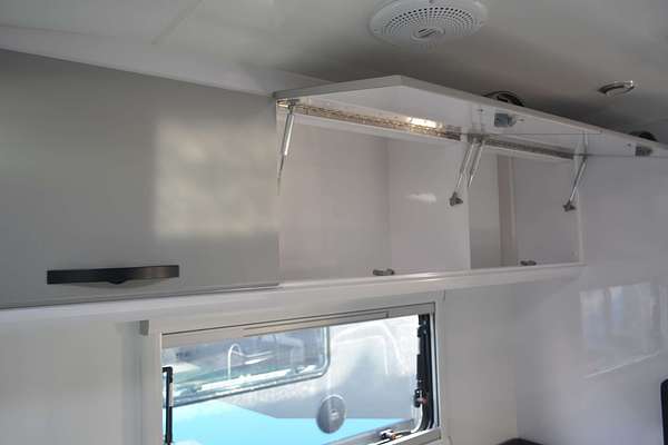 2025 Snowy River SRT18F 2 Bunks MY24