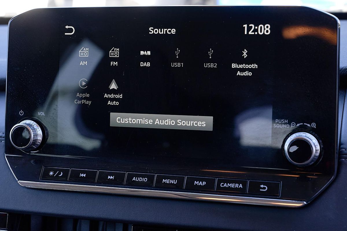 2024 Mitsubishi Outlander LS ZM