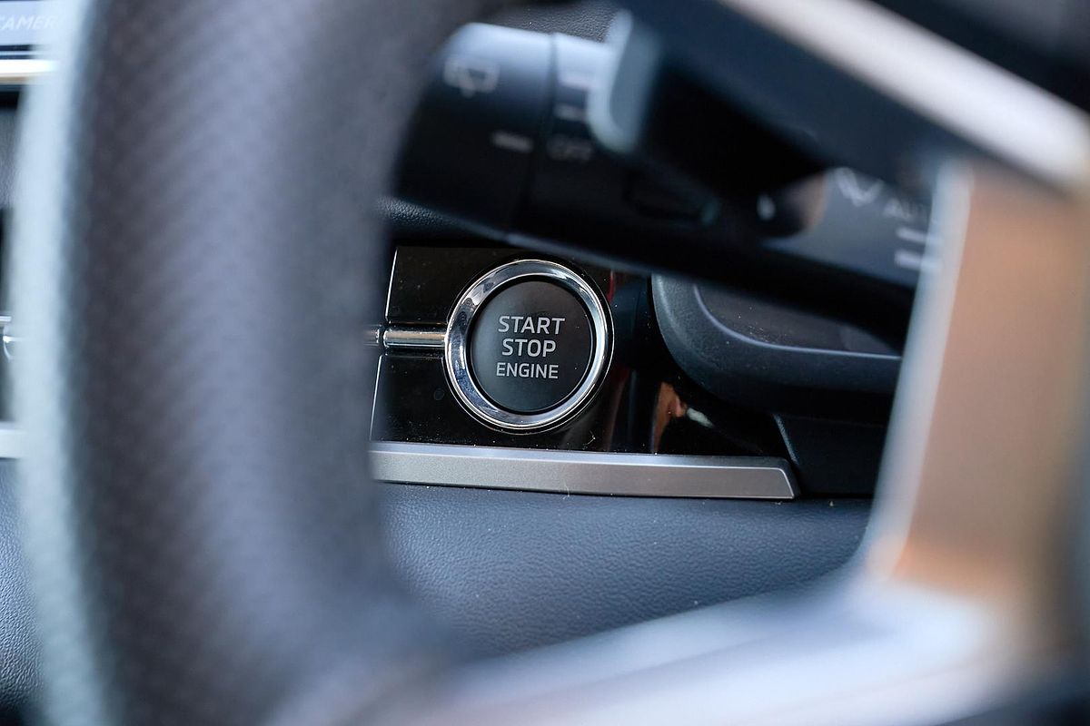 2024 Mitsubishi Outlander LS ZM