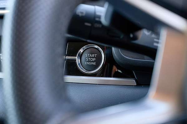 2024 Mitsubishi Outlander LS ZM