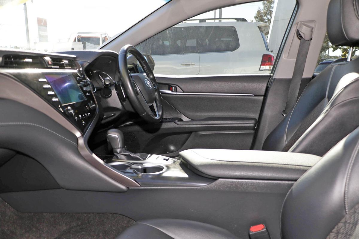 2018 Toyota Camry SX ASV70R