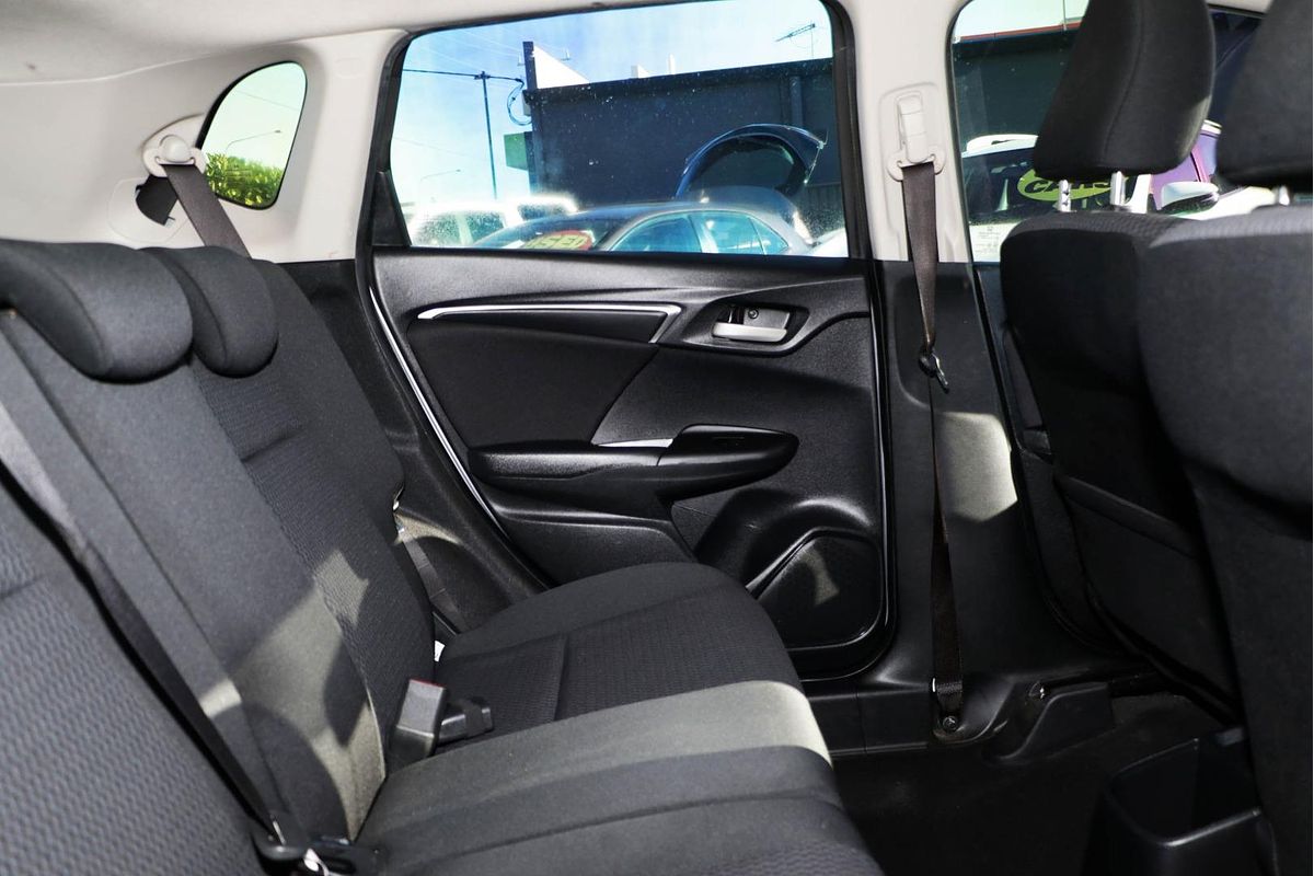 2018 Honda Jazz VTi GF