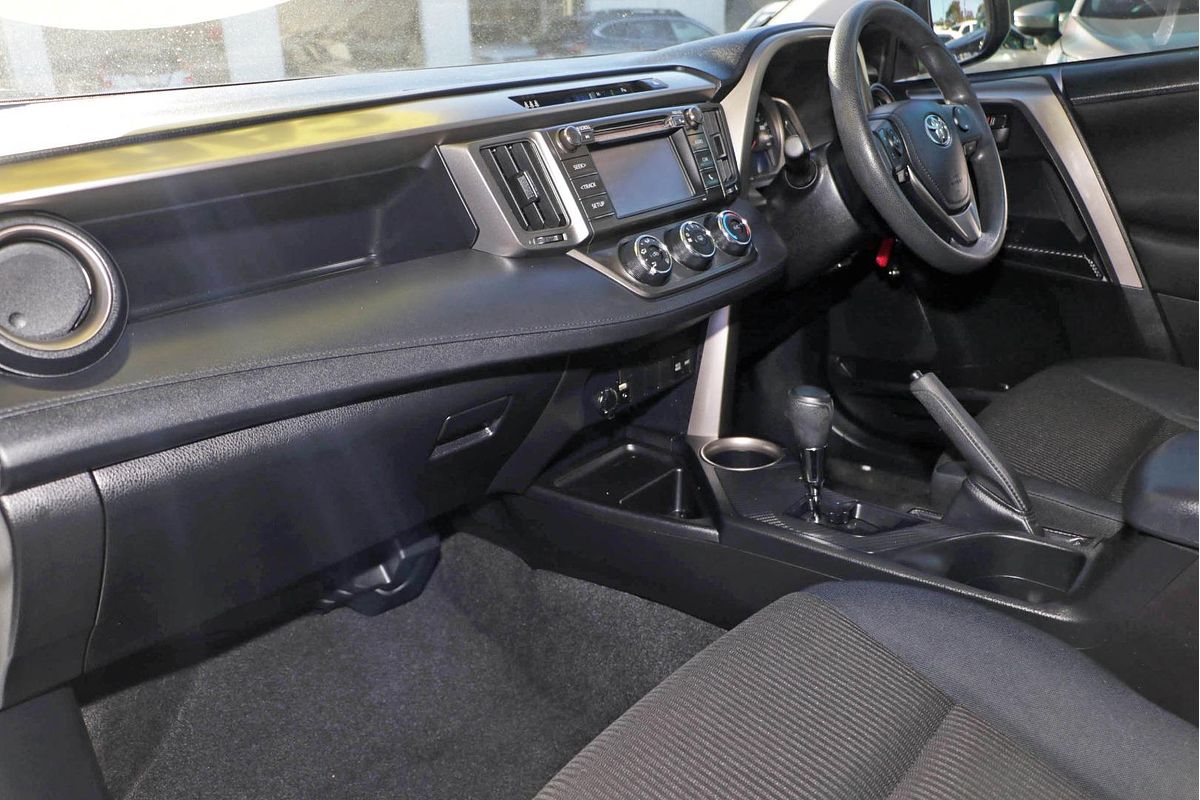 2014 Toyota RAV4 GX ZSA42R