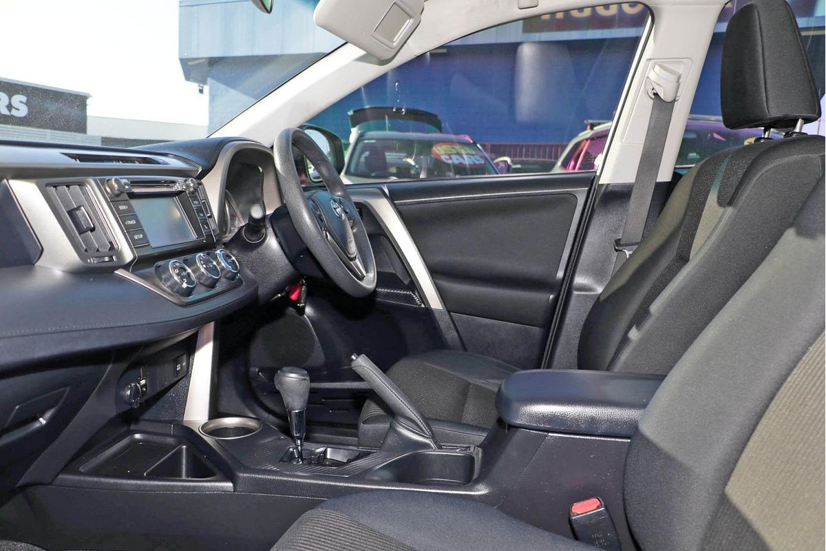 2014 Toyota RAV4 GX ZSA42R